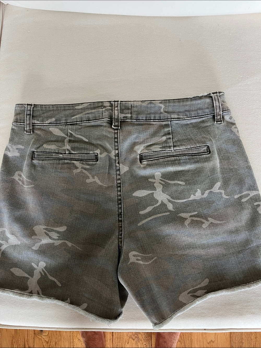 Level 99 Shorts - Picture 2 of 8